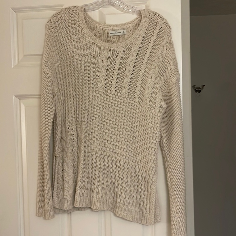 Abercrombie sweater